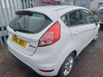 Used Ford Fiesta 2016 for sale - 74768881: Photo