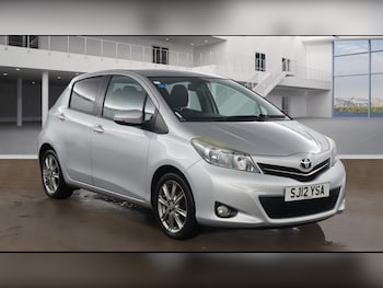 Used Toyota Yaris 2012 for sale - 76588377: Photo