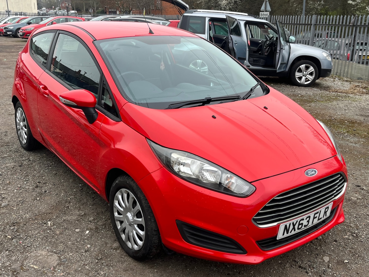 Used Ford Fiesta 2013 for sale - 77803270: Photo 4