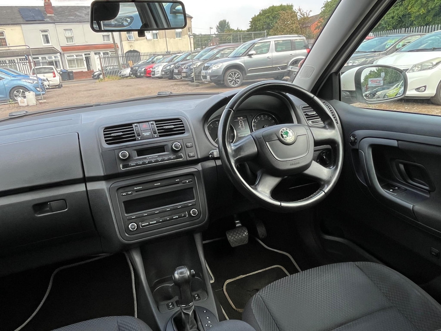 Used Skoda Fabia 2011 for sale - 76409617: Photo 28