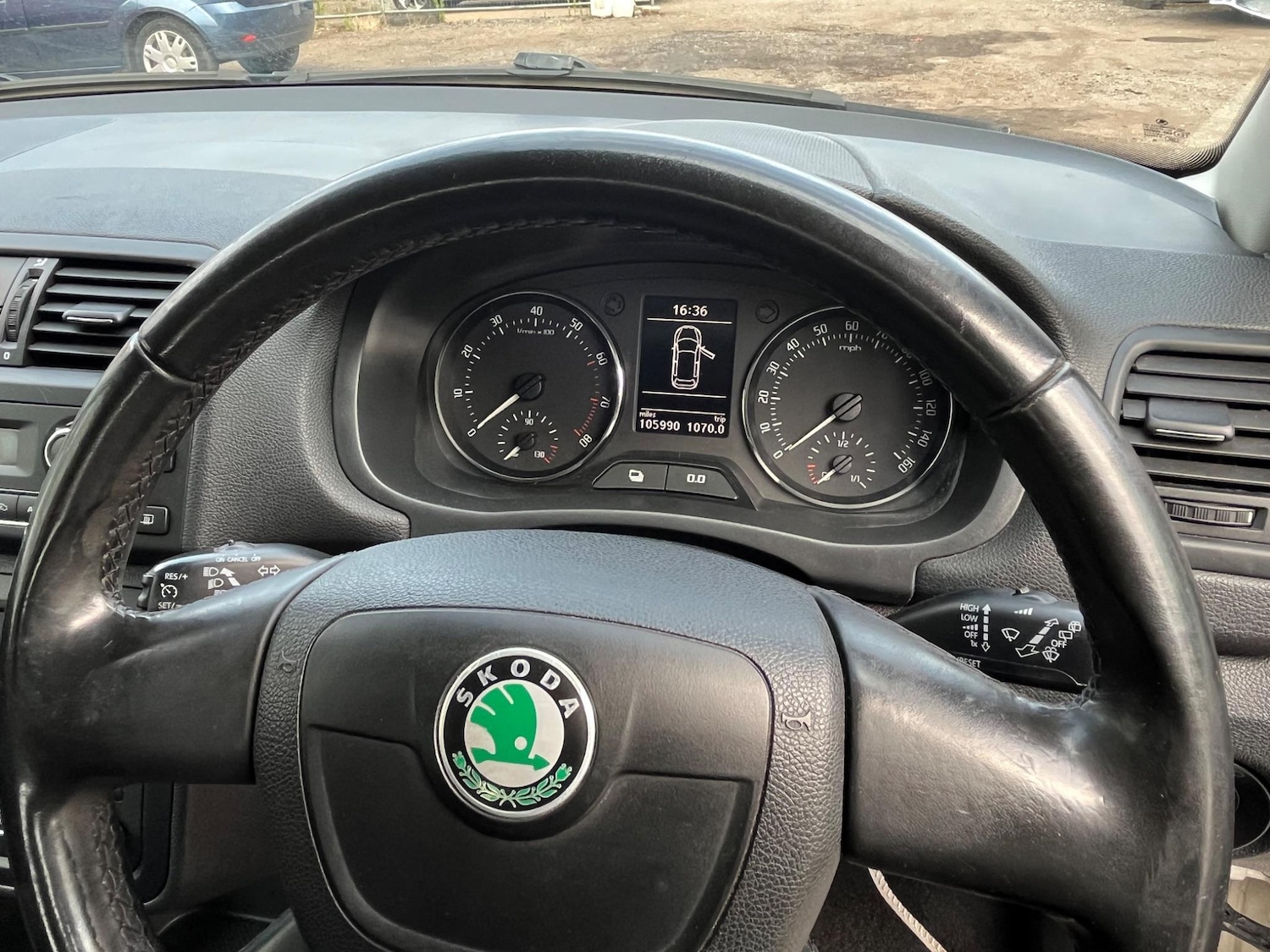 Used Skoda Fabia 2011 for sale - 76409617: Photo 37