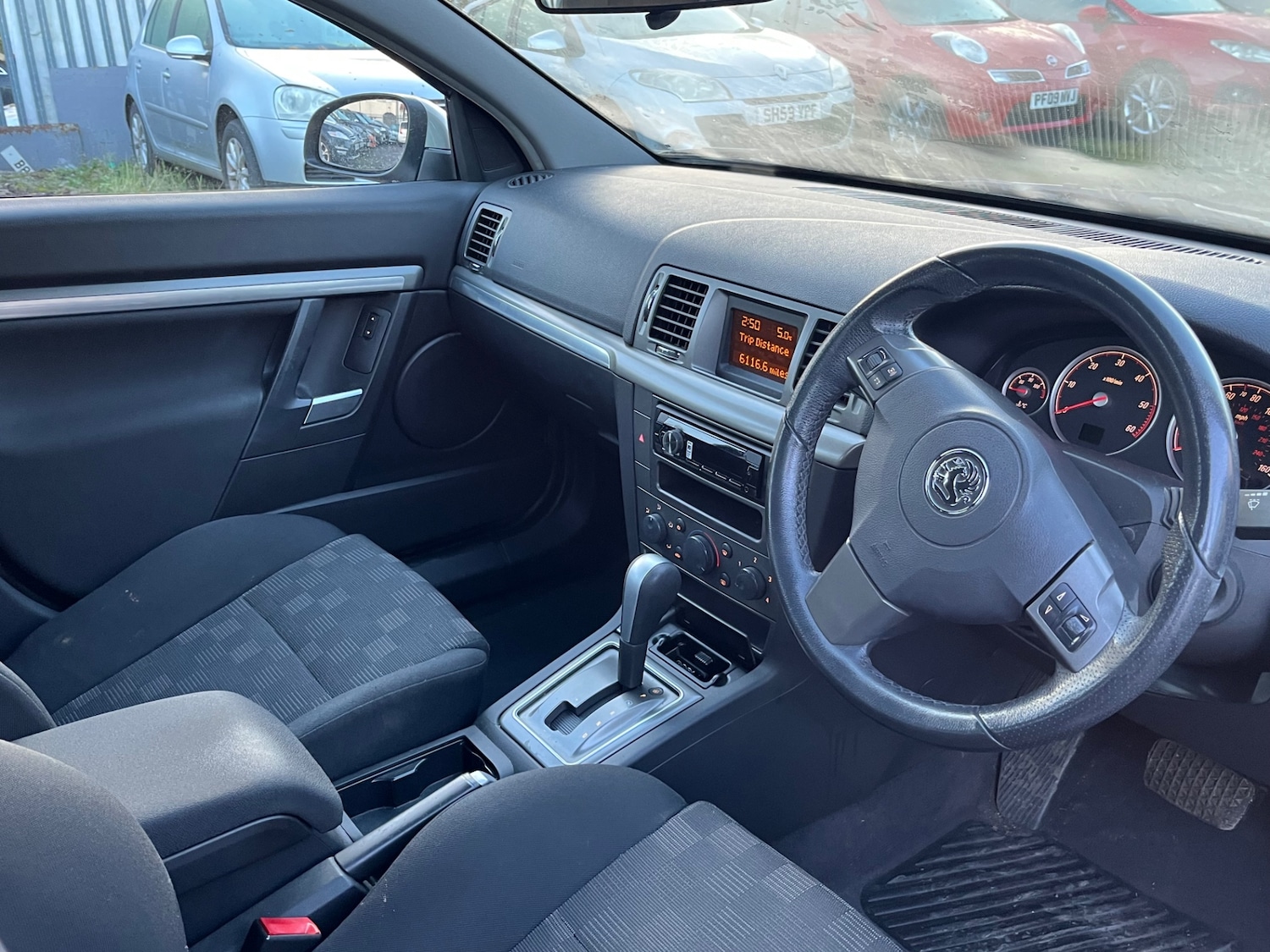 Used Vauxhall Vectra 2007 for sale - 76588855: Photo 13