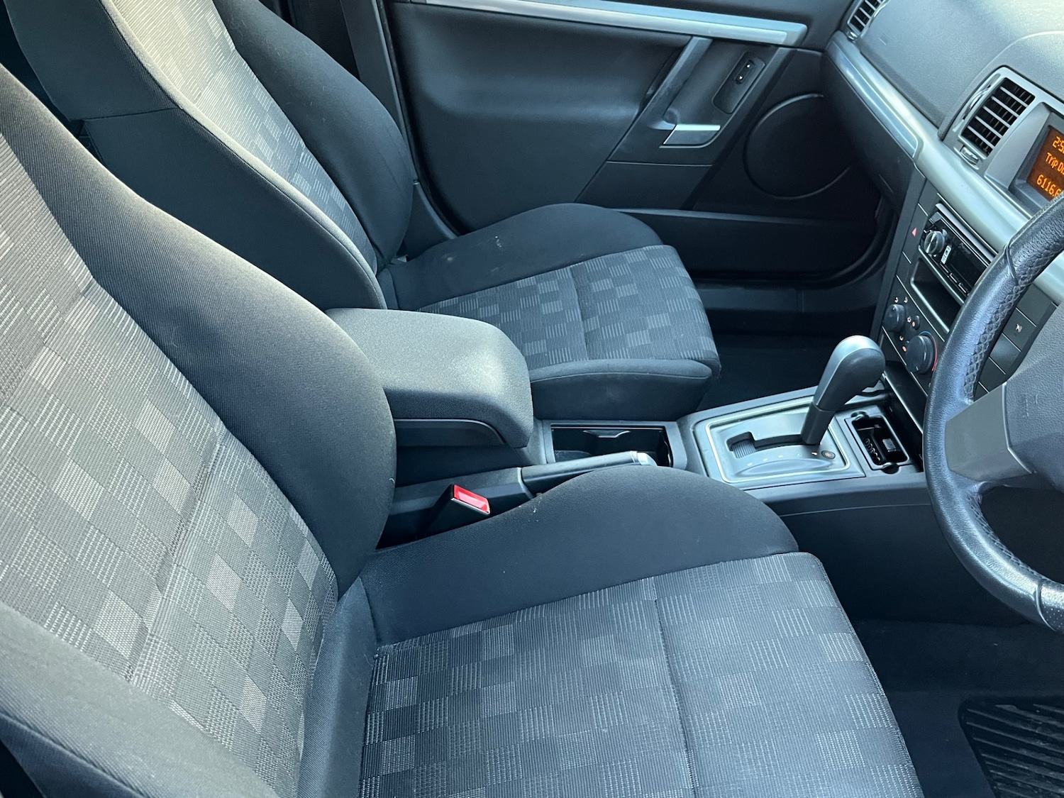 Used Vauxhall Vectra 2007 for sale - 76588855: Photo 15