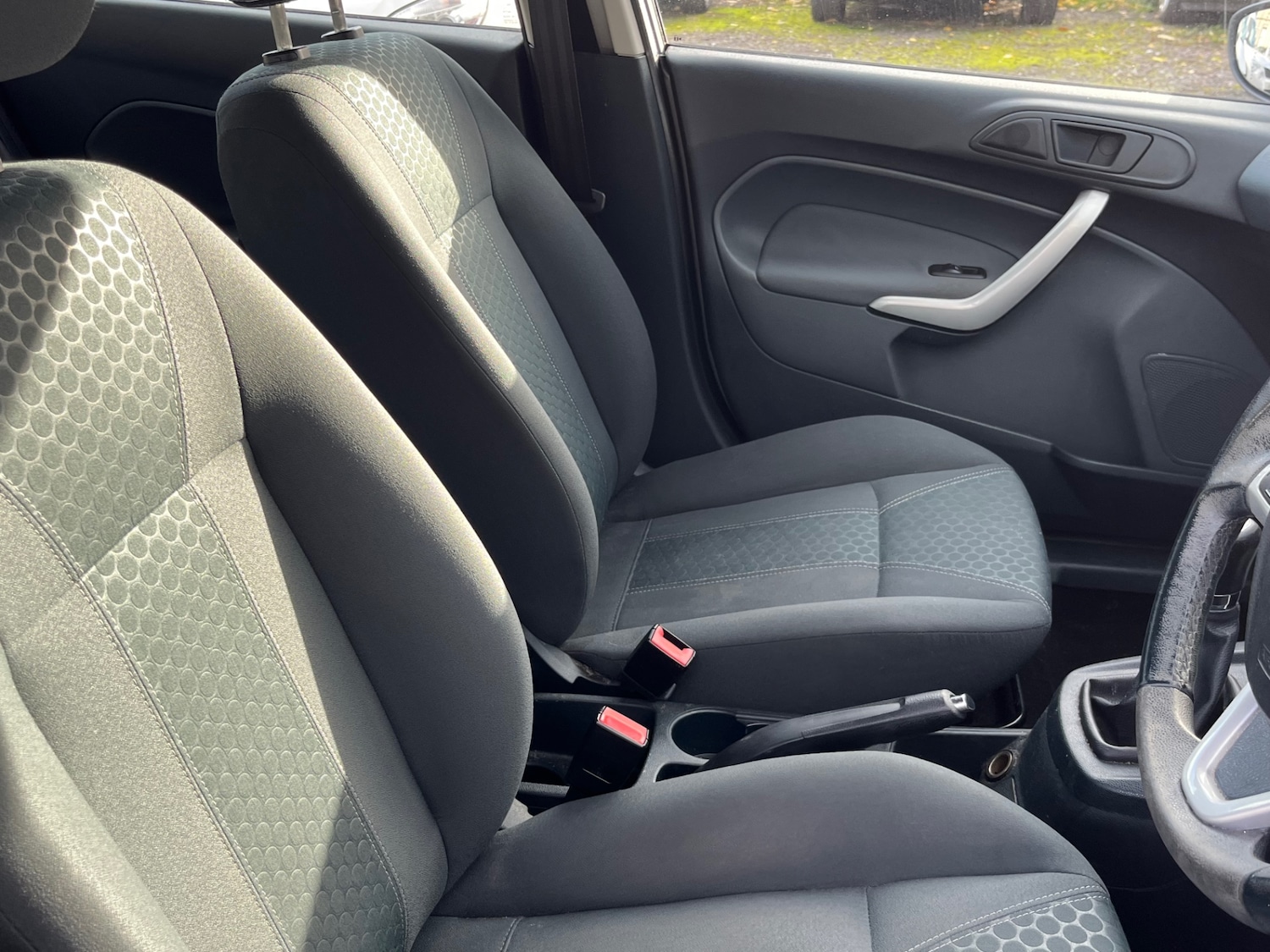 Used Ford Fiesta 2010 for sale - 76588488: Photo 10