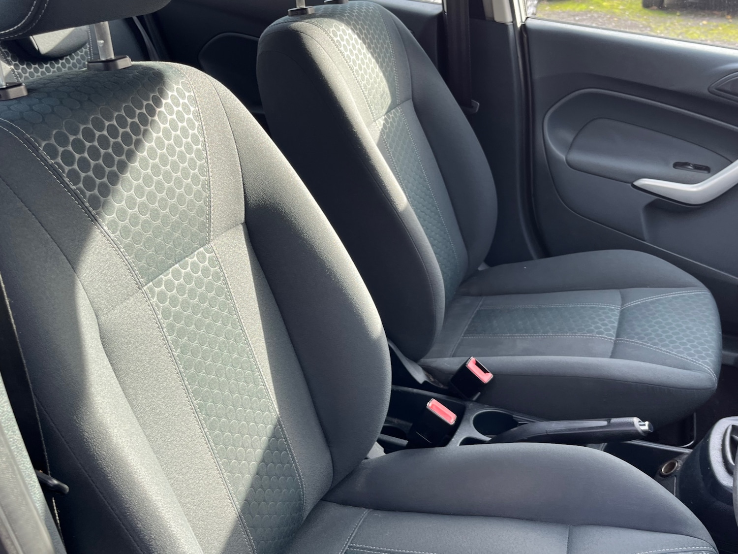 Used Ford Fiesta 2010 for sale - 76588488: Photo 13