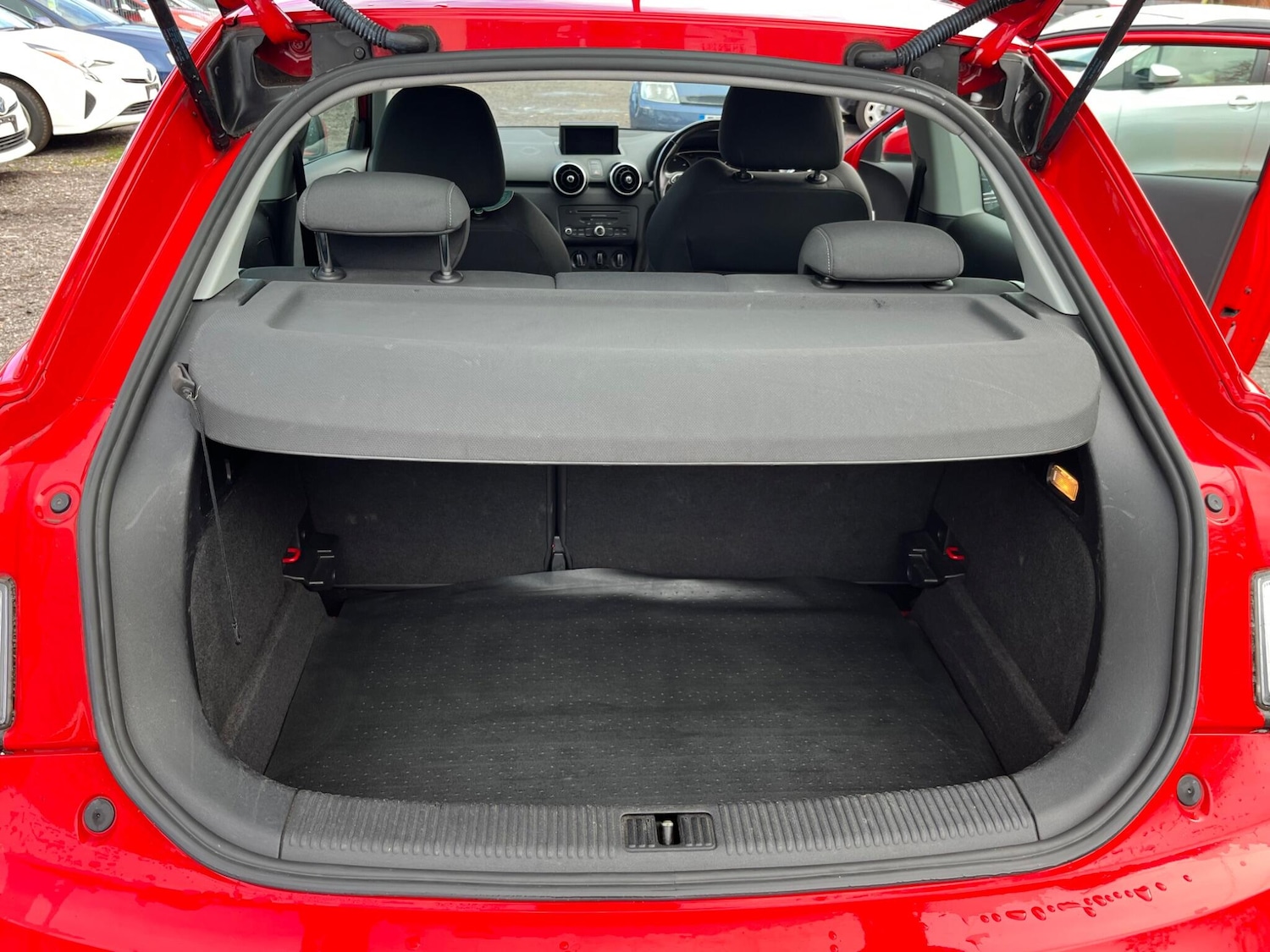 Used Audi A1 2011 for sale - 76409460: Photo 28