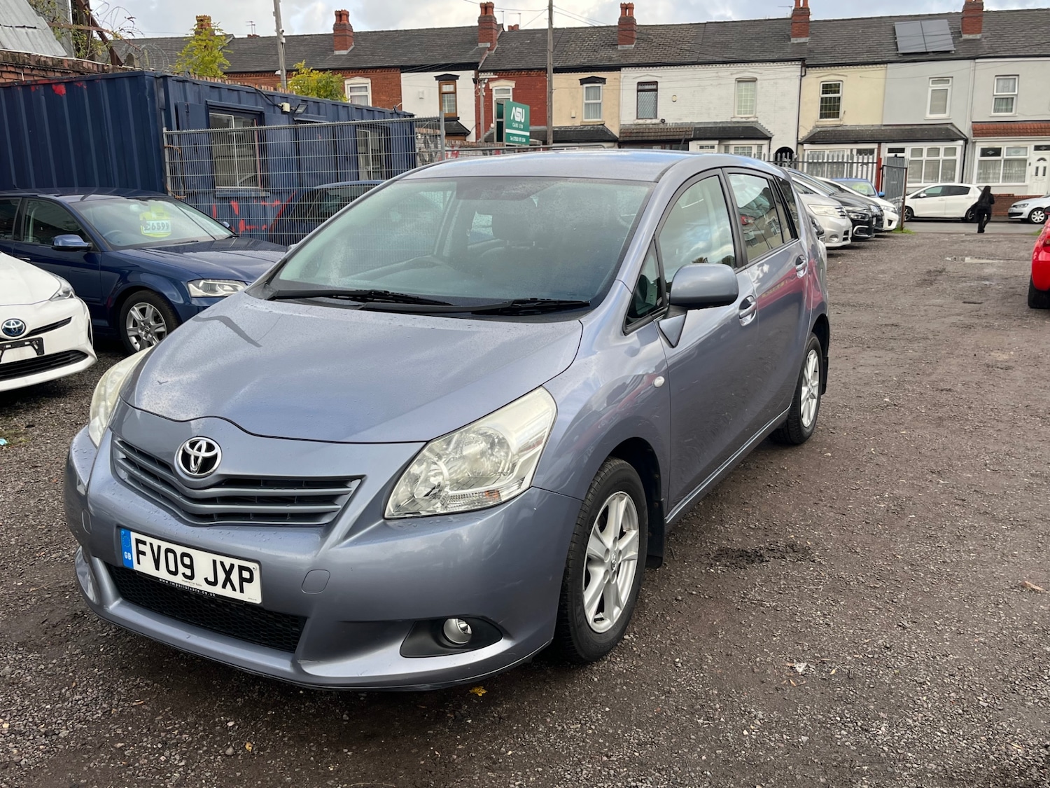 Used Toyota Verso 2009 for sale - 76588661: Photo 2