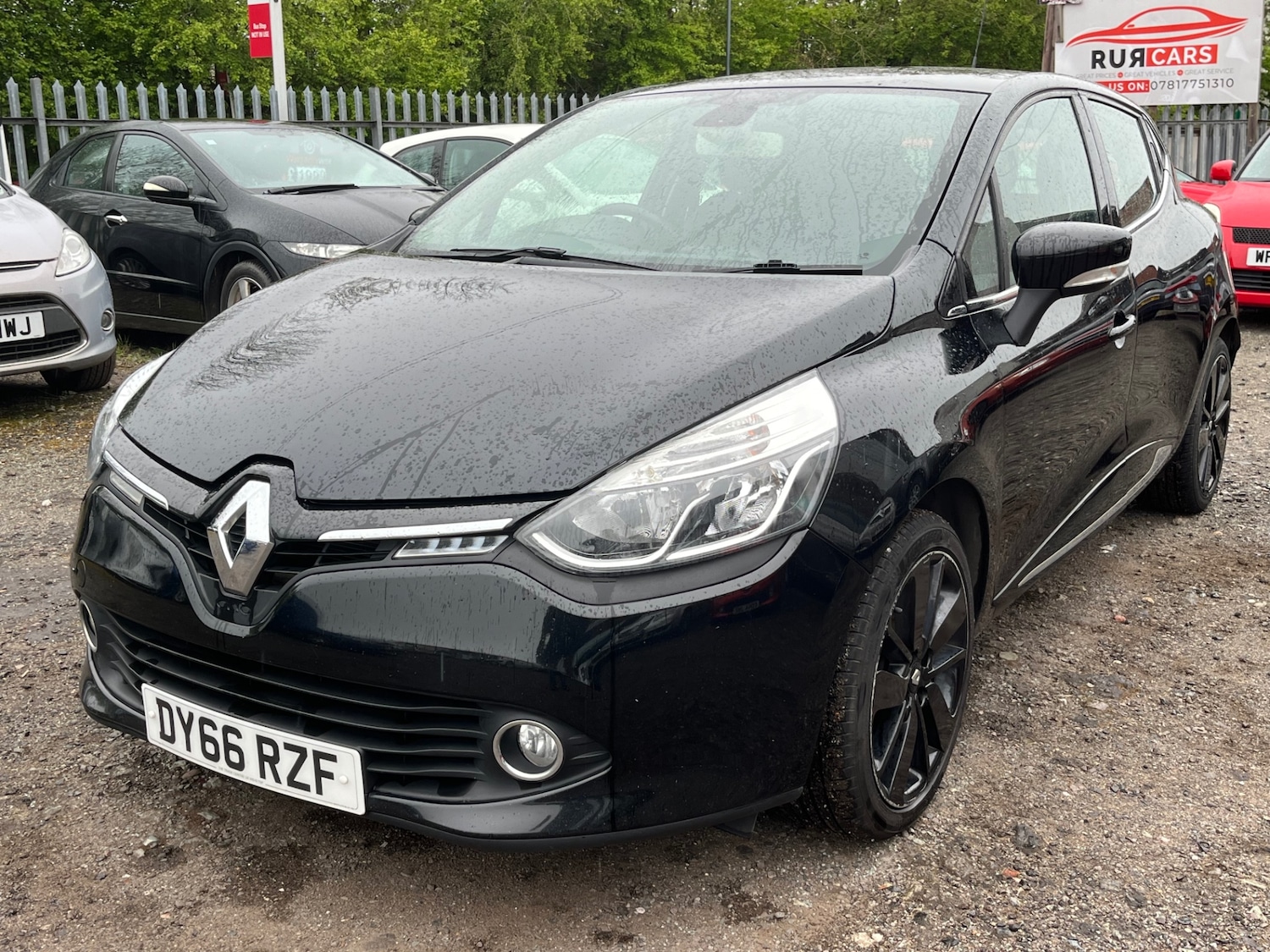 Used Renault Clio 2016 for sale - 76589194: Photo 2