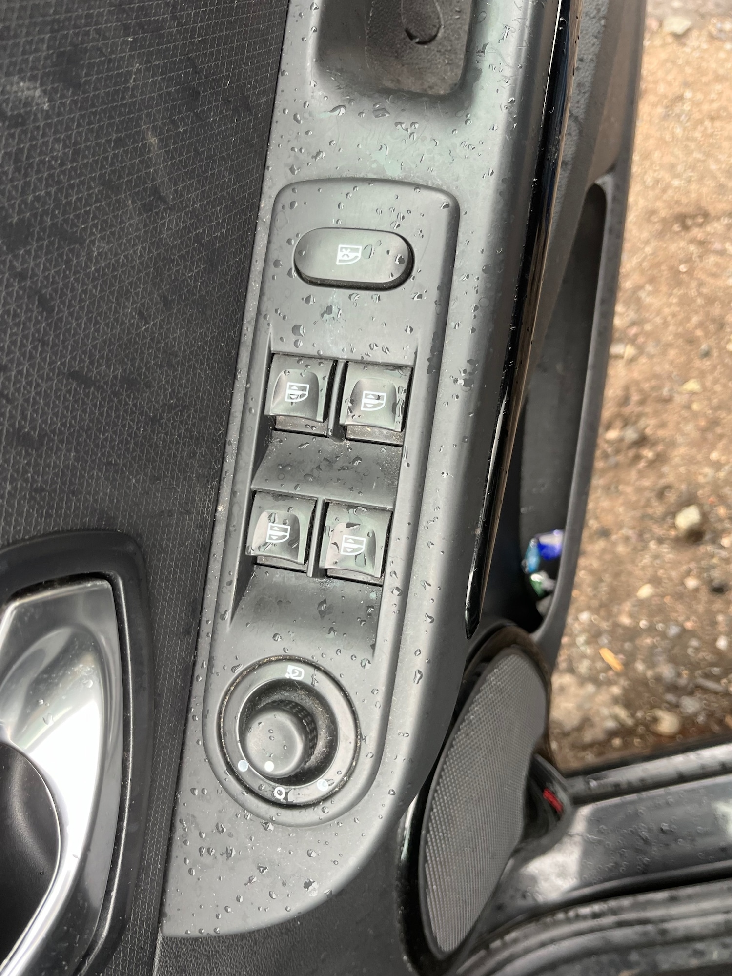 Used Renault Clio 2016 for sale - 76589194: Photo 34