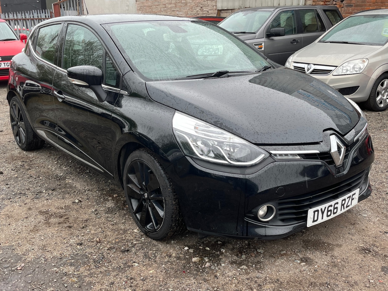 Used Renault Clio 2016 for sale - 76589194: Photo 8
