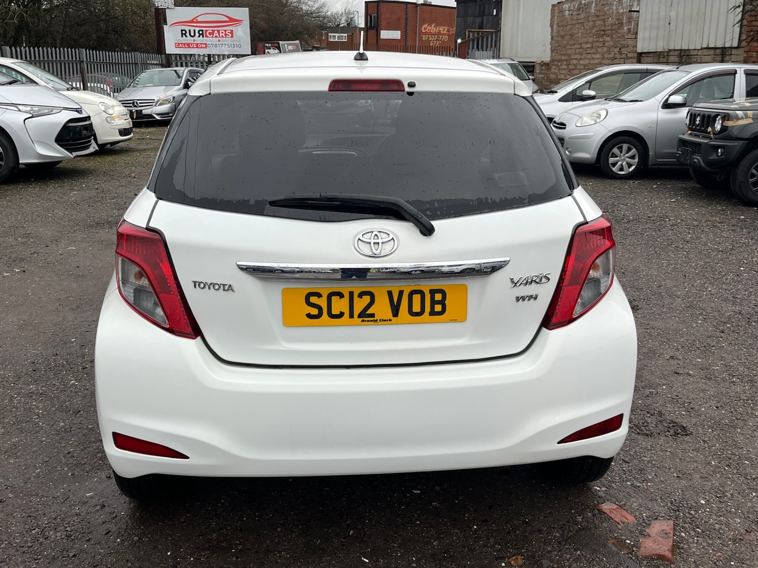 Used Toyota Yaris 2012 for sale - 77337261: Photo 10