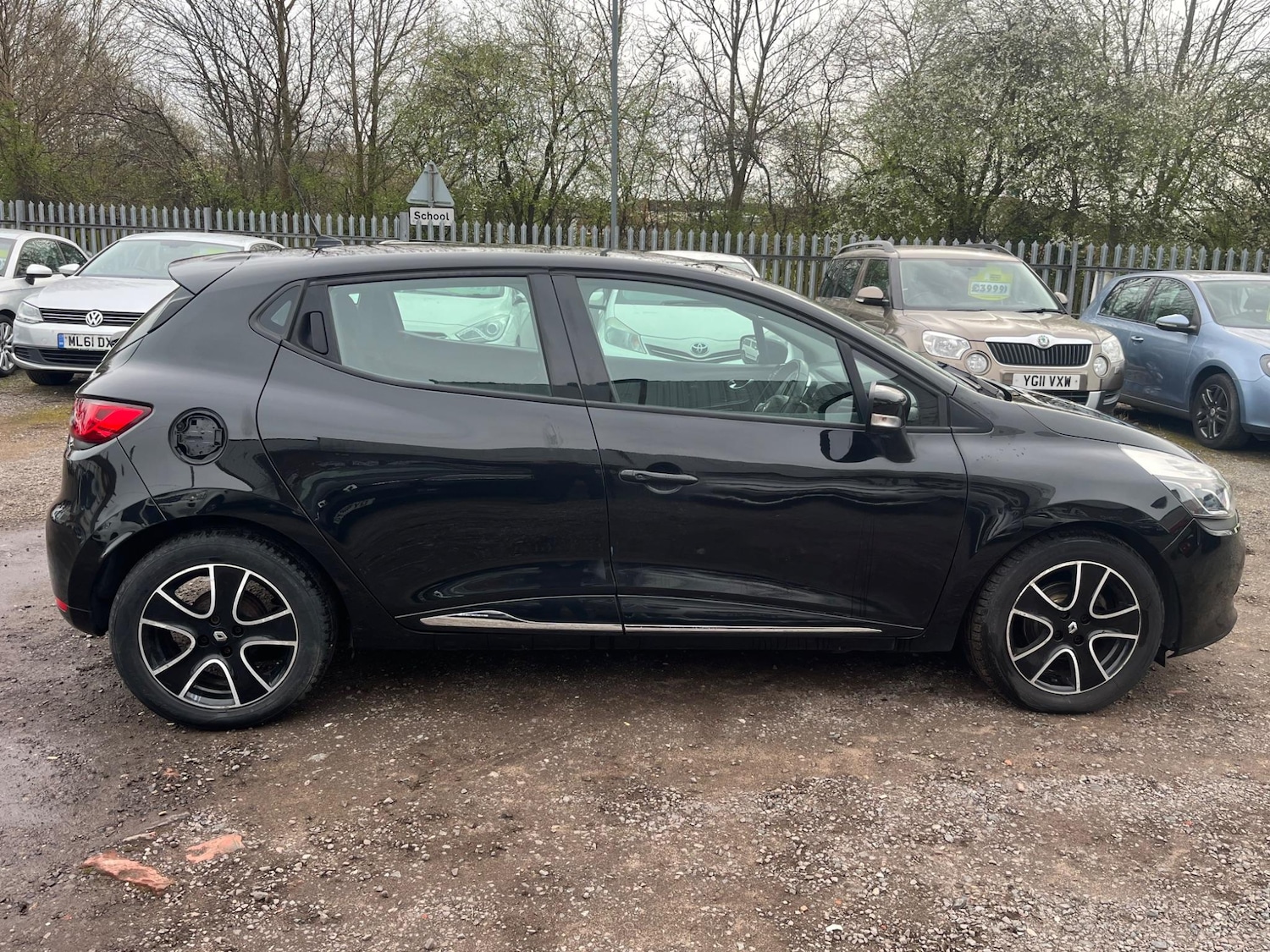 Used Renault Clio 2014 for sale - 76472278: Photo 10