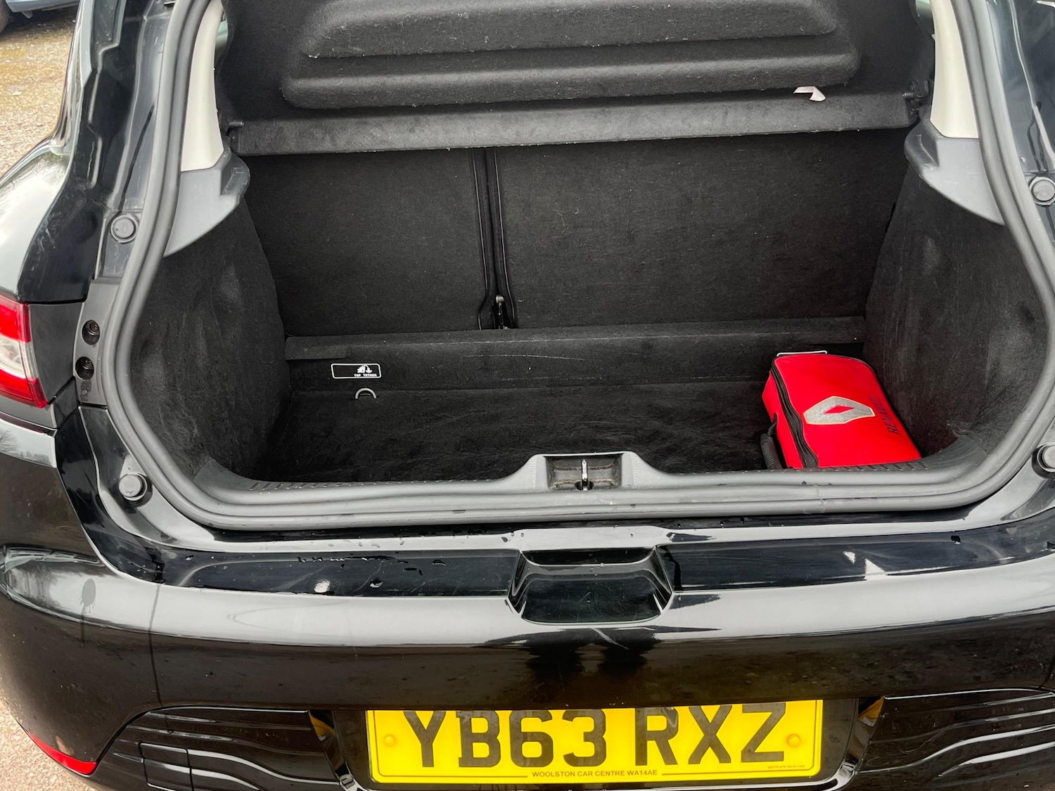 Used Renault Clio 2014 for sale - 76472278: Photo 19