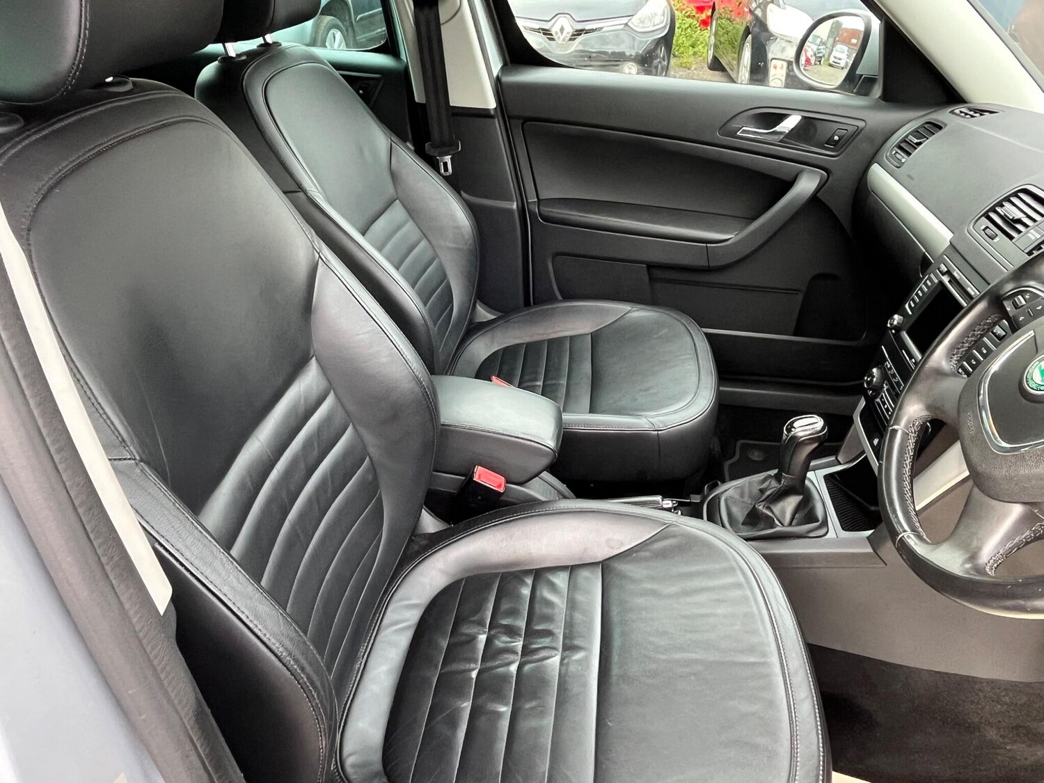 Used Skoda Yeti 2012 for sale - 76408756: Photo 17