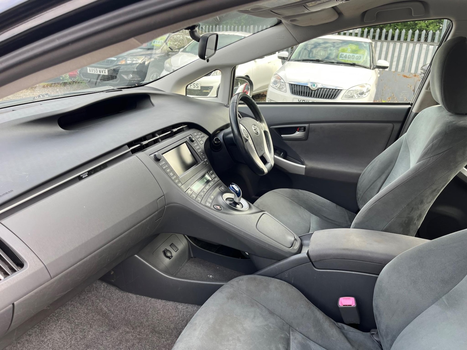 Used Toyota Prius 2010 for sale - 76472521: Photo 17