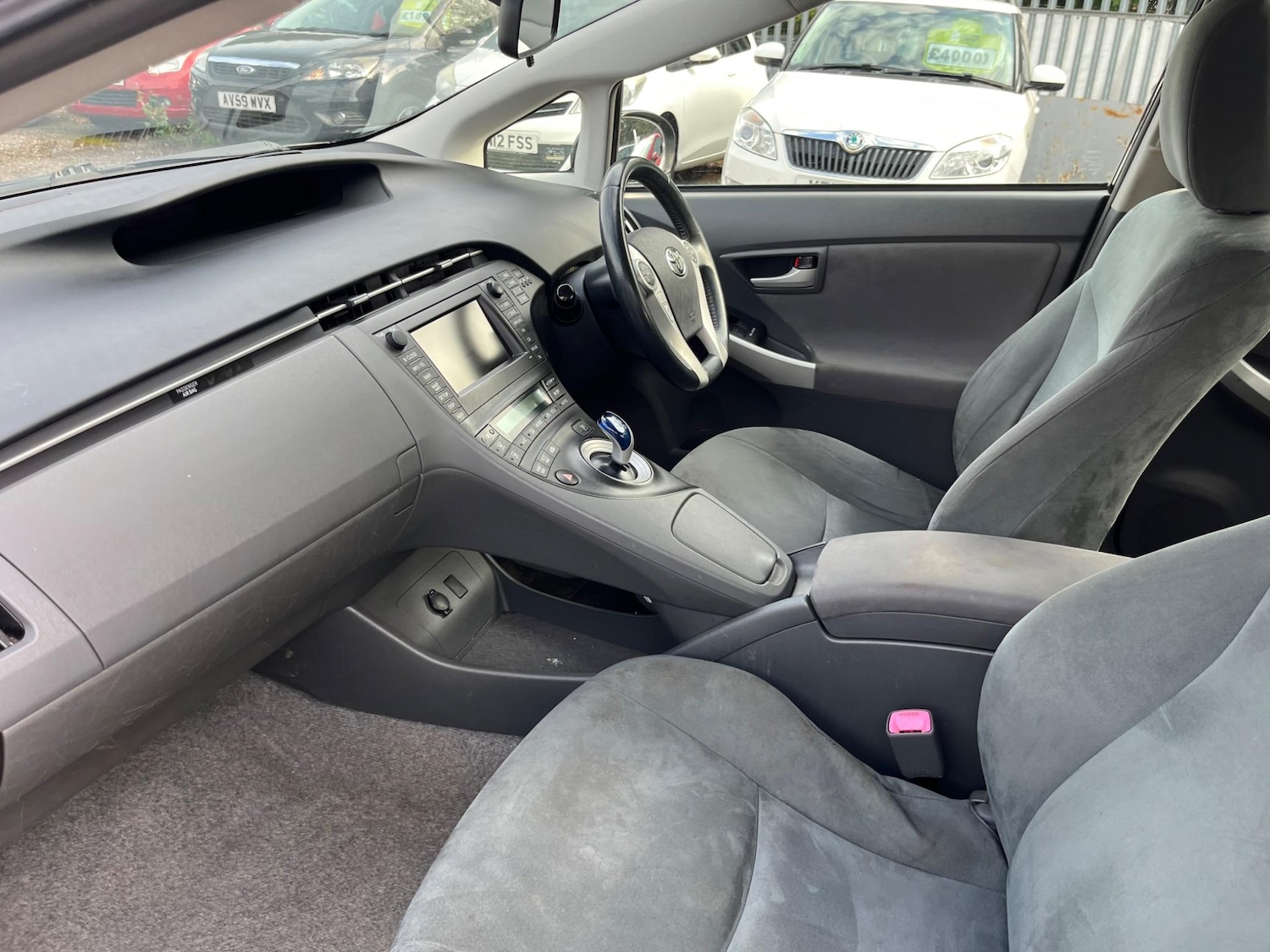 Used Toyota Prius 2010 for sale - 76472521: Photo 18