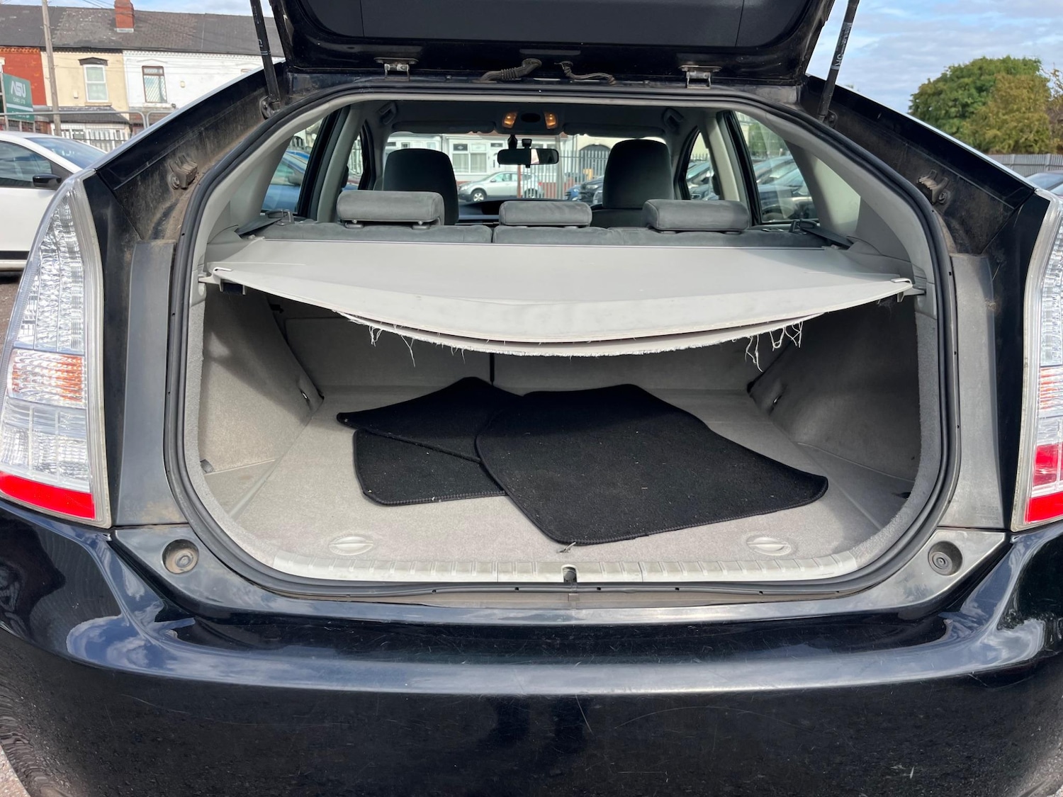 Used Toyota Prius 2010 for sale - 76472521: Photo 23