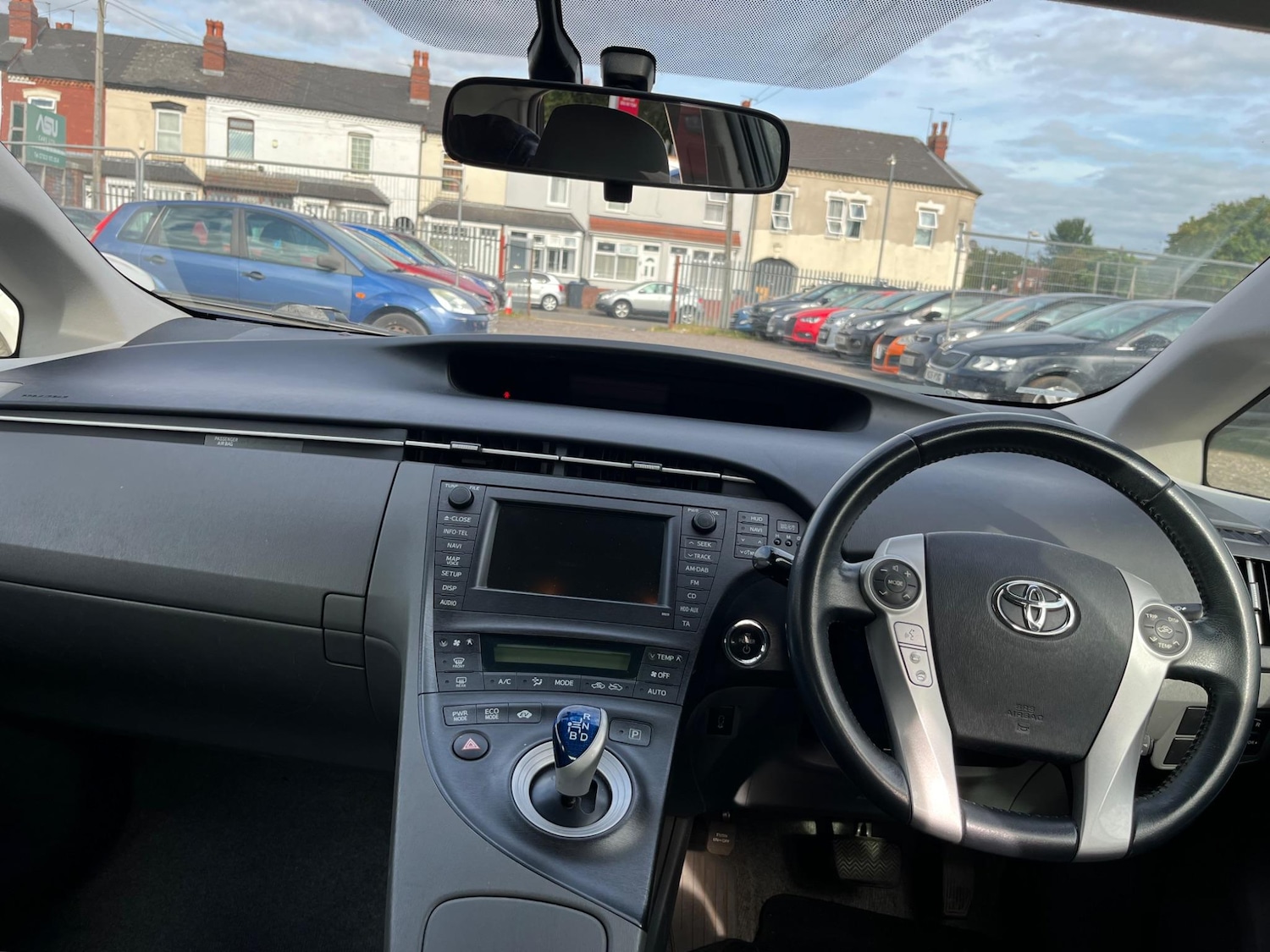 Used Toyota Prius 2010 for sale - 76472521: Photo 29