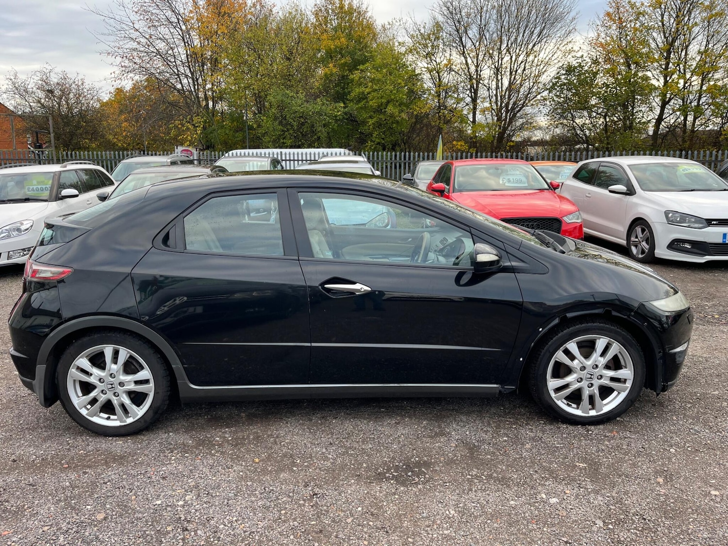 Used Honda Civic 2010 for sale - 76408801: Photo 13