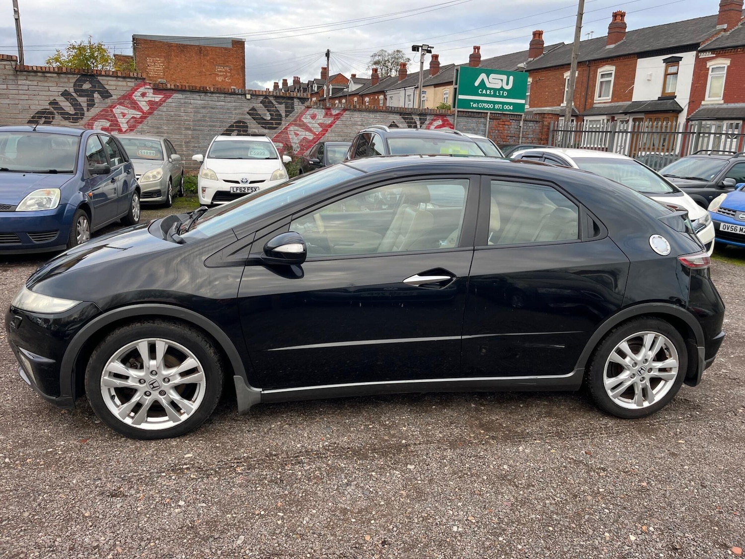 Used Honda Civic 2010 for sale - 76408801: Photo 15