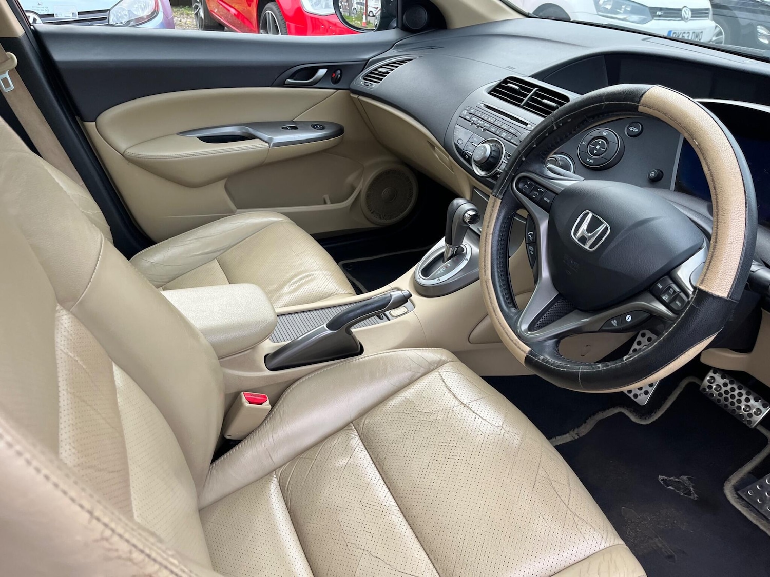 Used Honda Civic 2010 for sale - 76408801: Photo 18