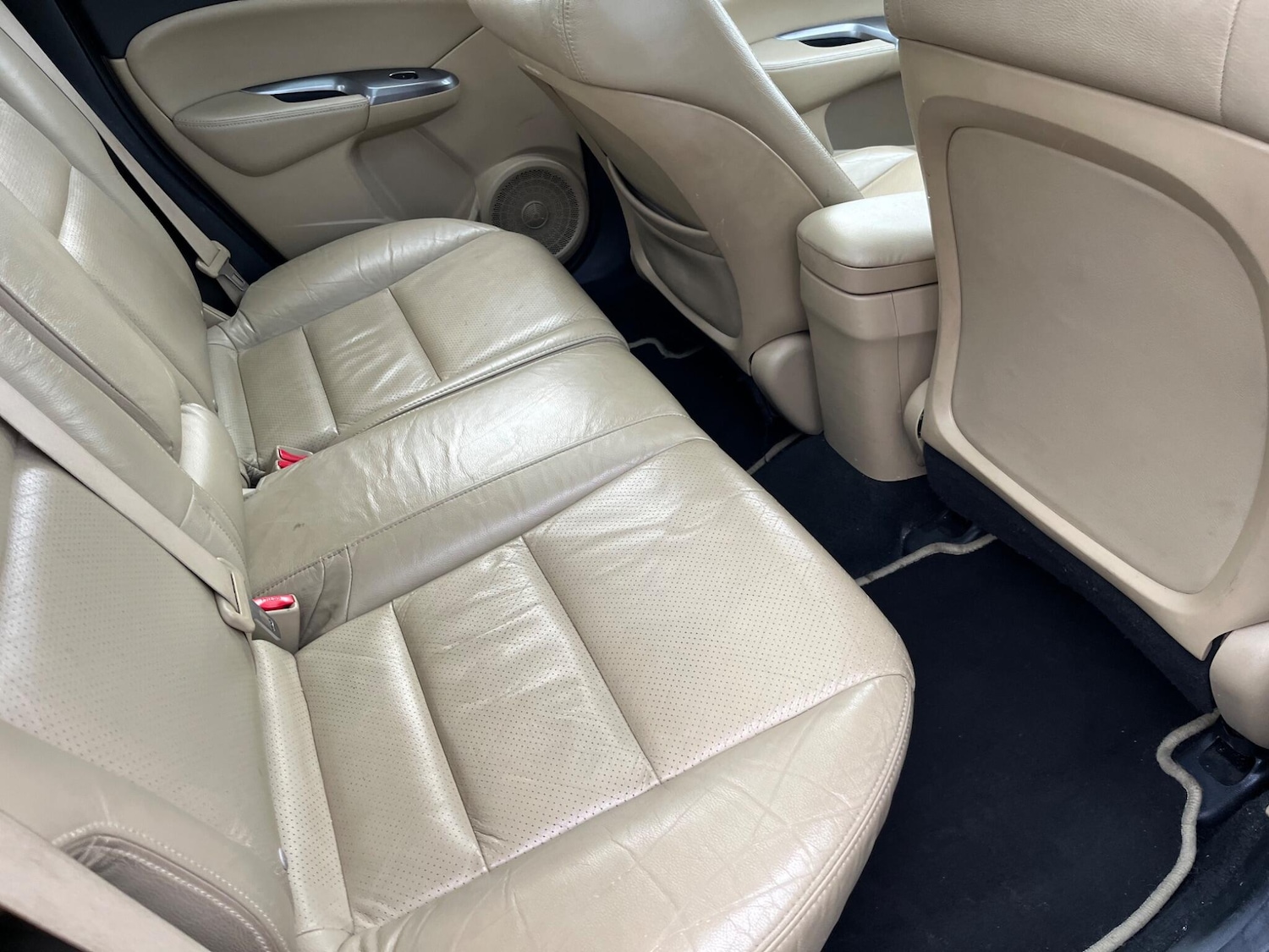 Used Honda Civic 2010 for sale - 76408801: Photo 28