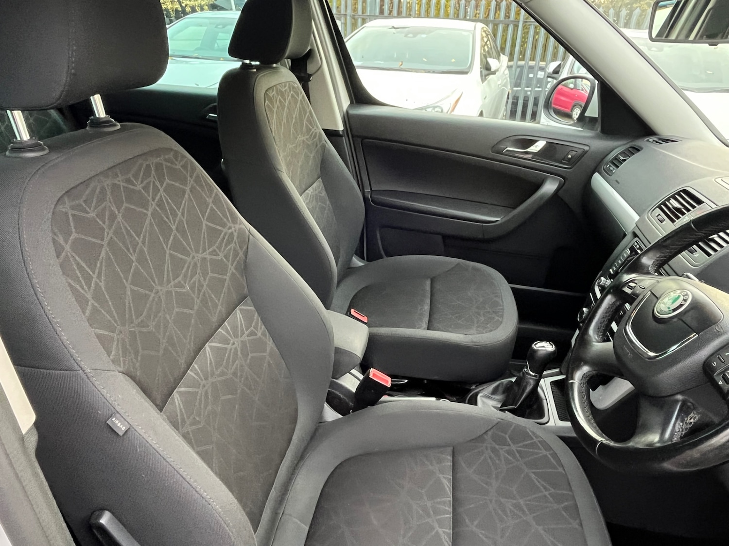 Used Skoda Yeti 2013 for sale - 76588472: Photo 17