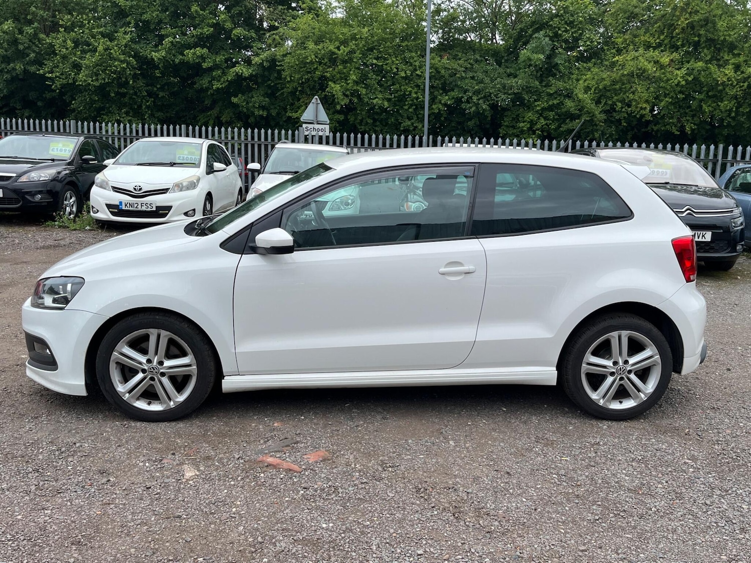 Used Volkswagen Polo 2013 for sale - 76408817: Photo 16
