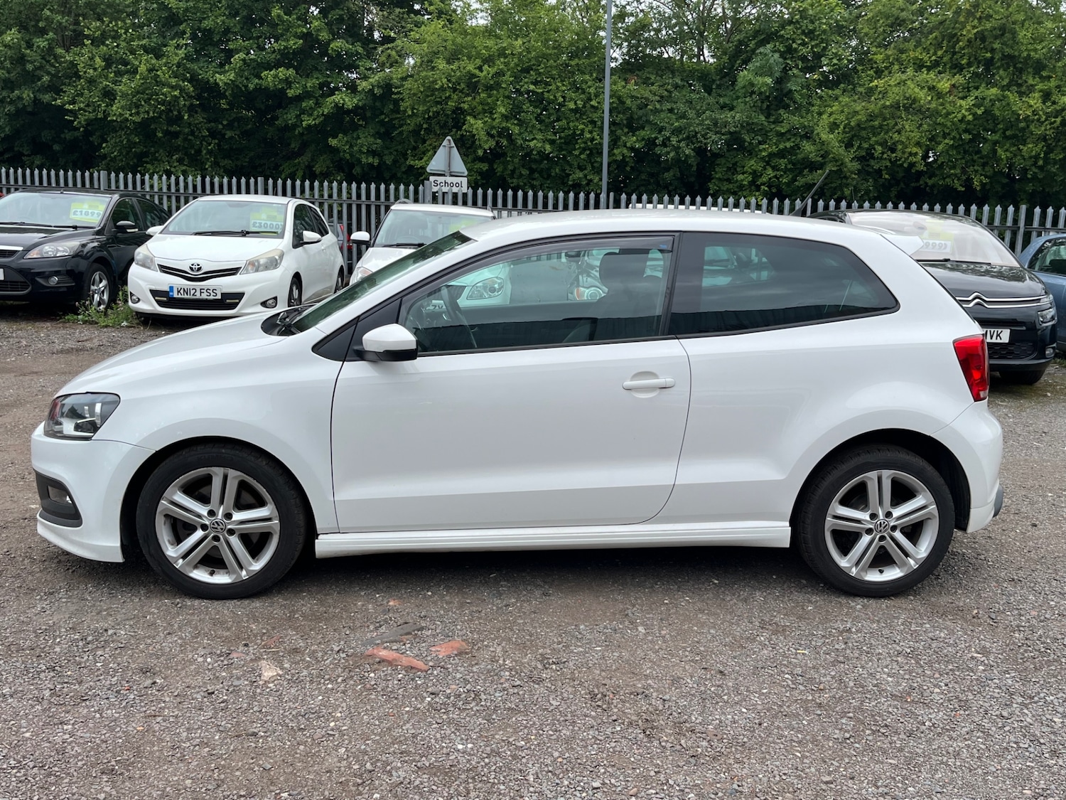 Used Volkswagen Polo 2013 for sale - 76588693: Photo 14