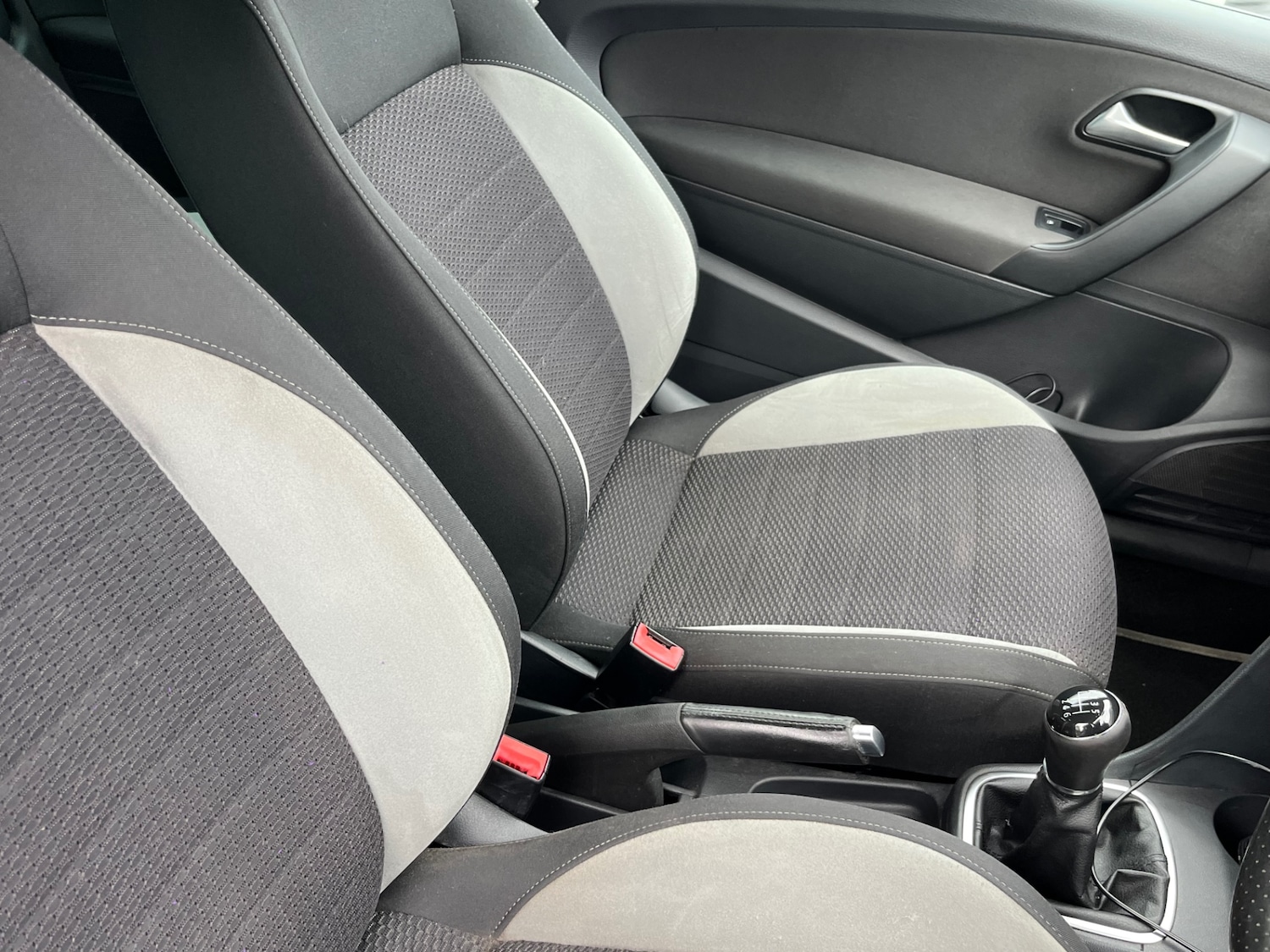 Used Volkswagen Polo 2013 for sale - 76588693: Photo 24