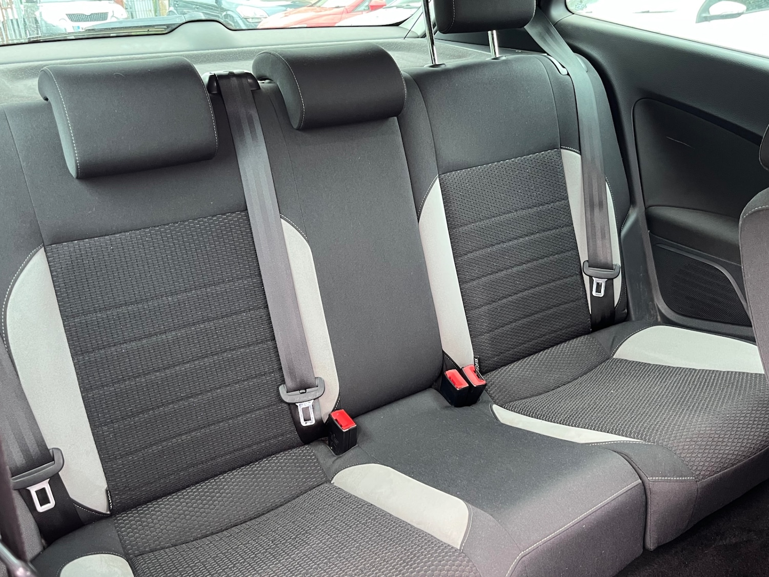 Used Volkswagen Polo 2013 for sale - 76588693: Photo 28