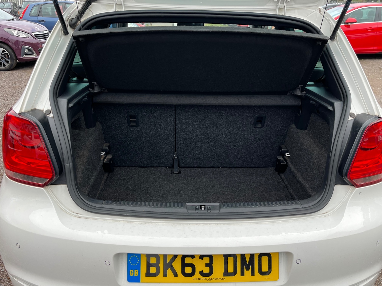 Used Volkswagen Polo 2013 for sale - 76588693: Photo 33