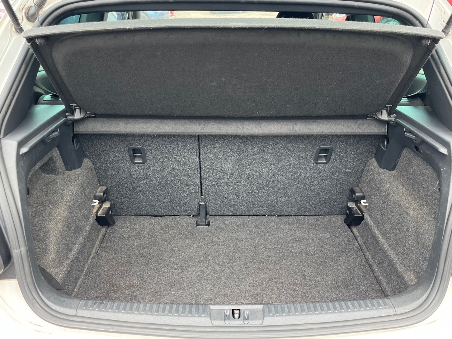 Used Volkswagen Polo 2013 for sale - 76588693: Photo 34