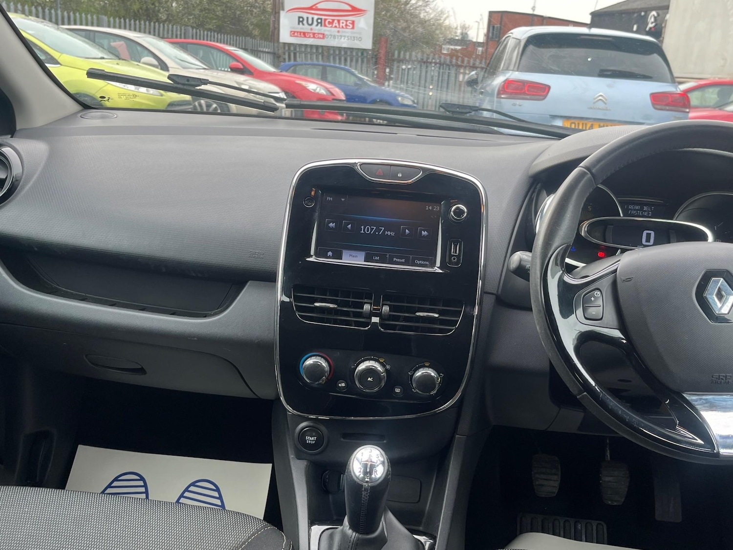 Used Renault Clio 2014 for sale - 76408650: Photo 22