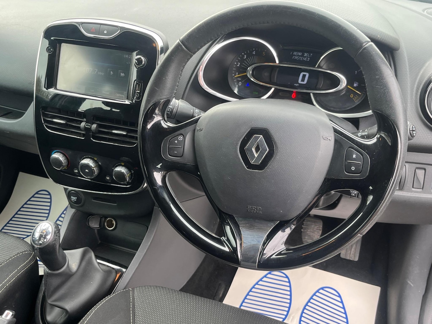Used Renault Clio 2014 for sale - 76408650: Photo 27