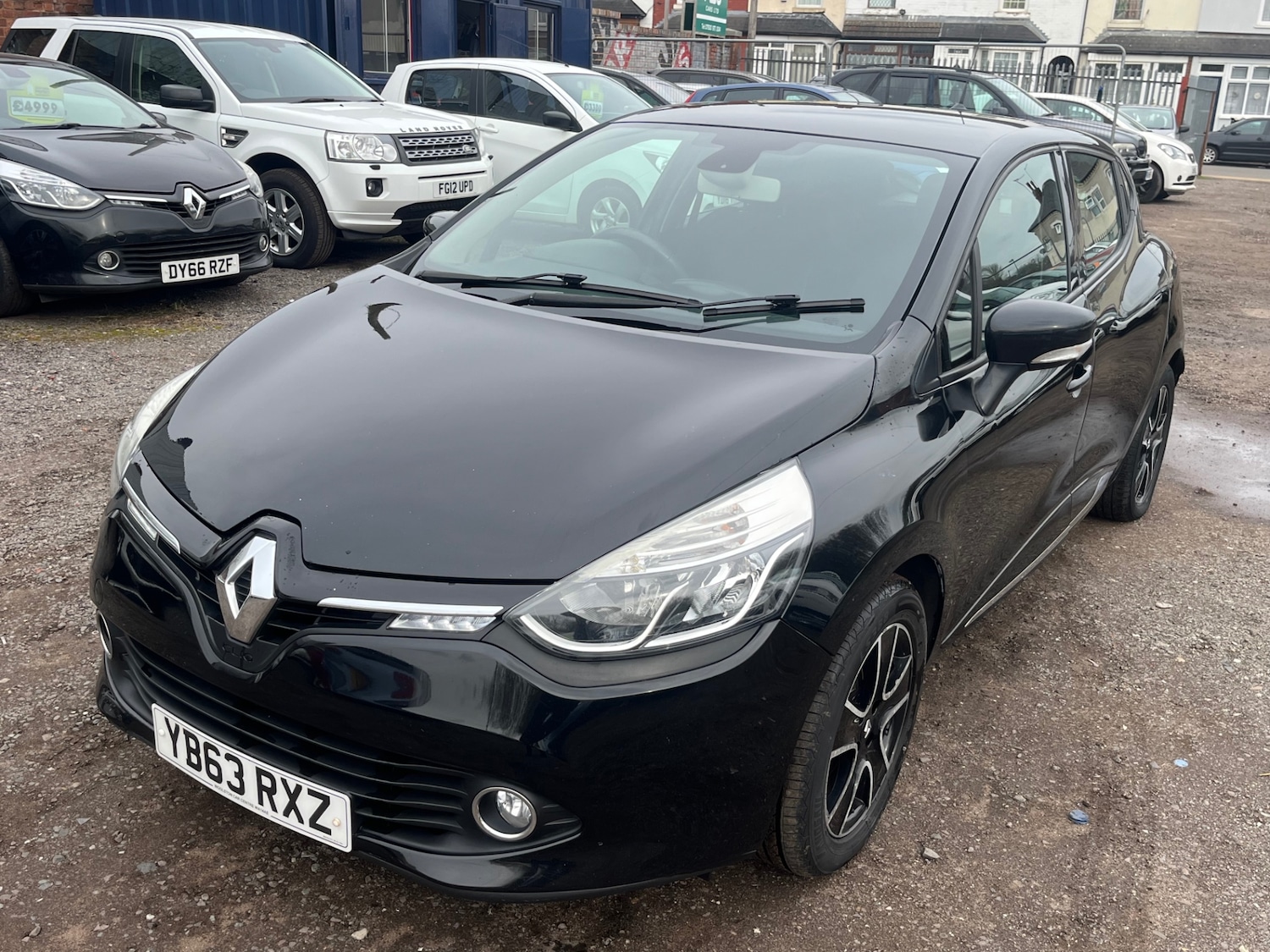 Used Renault Clio 2014 for sale - 76589182: Photo 1