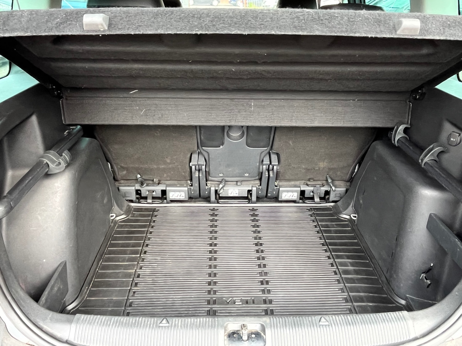 Used Skoda Yeti 2012 for sale - 76588682: Photo 32