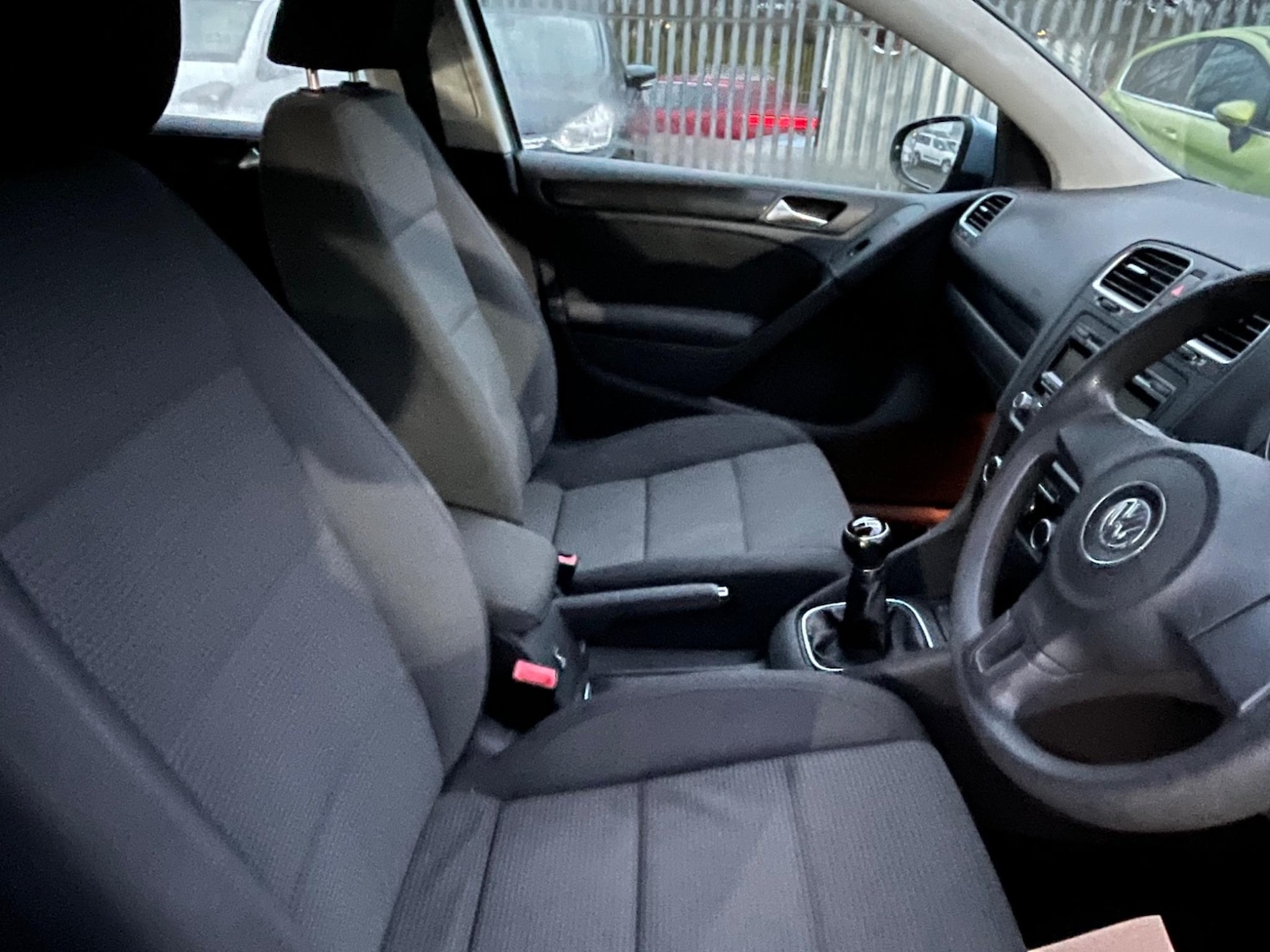 Used Volkswagen Golf 2009 for sale - 76409481: Photo 26