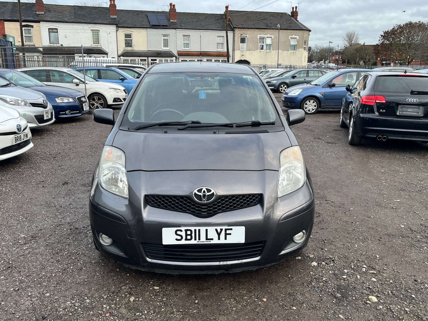 Used Toyota Yaris 2011 for sale - 77196717: Photo 6