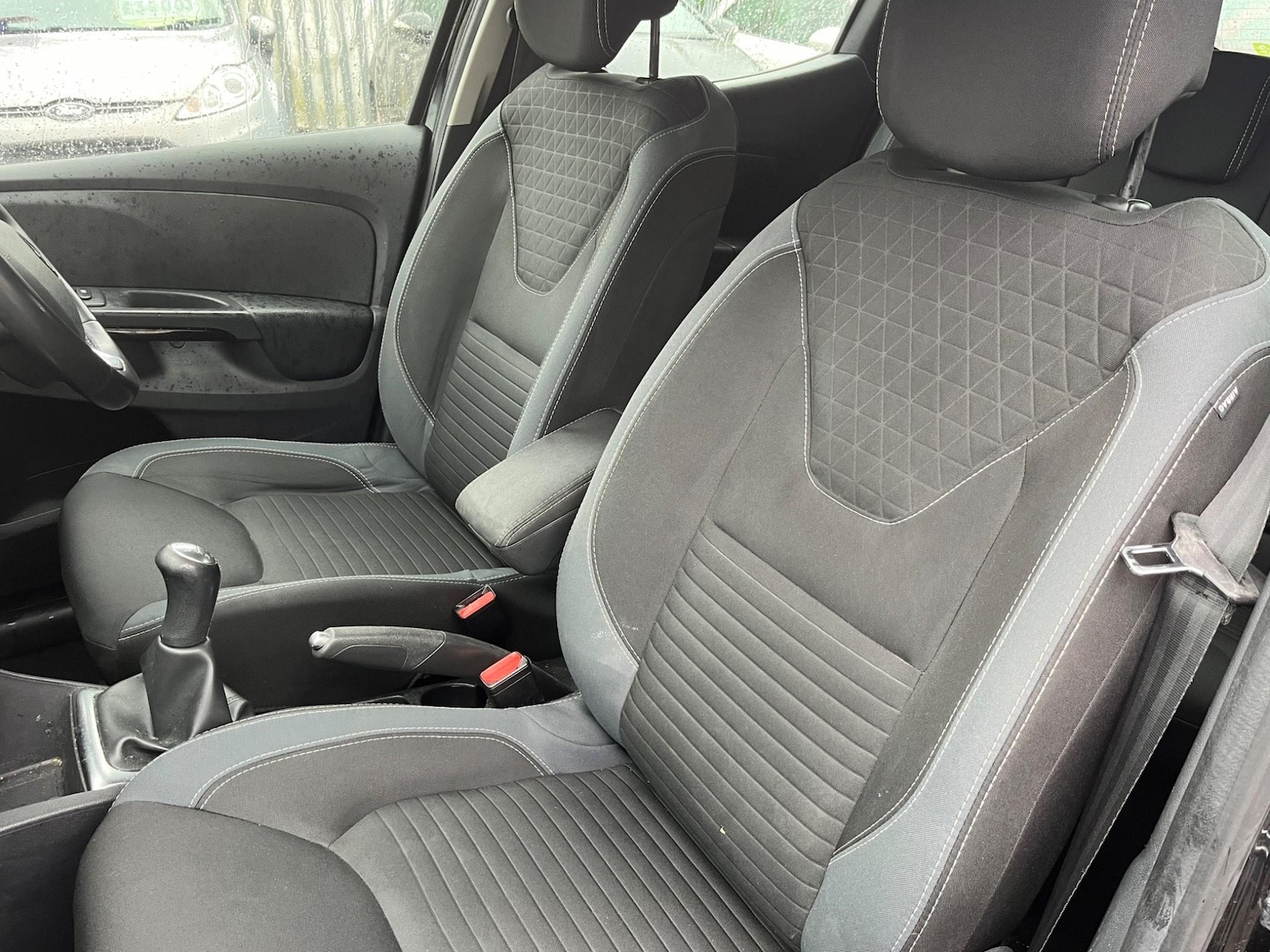 Used Renault Clio 2016 for sale - 76409027: Photo 27