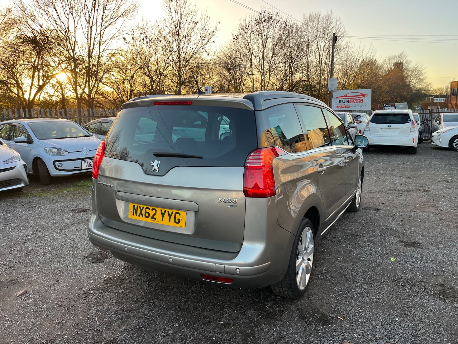 Used Peugeot 5008 2012 for sale - 76605396: Photo 12