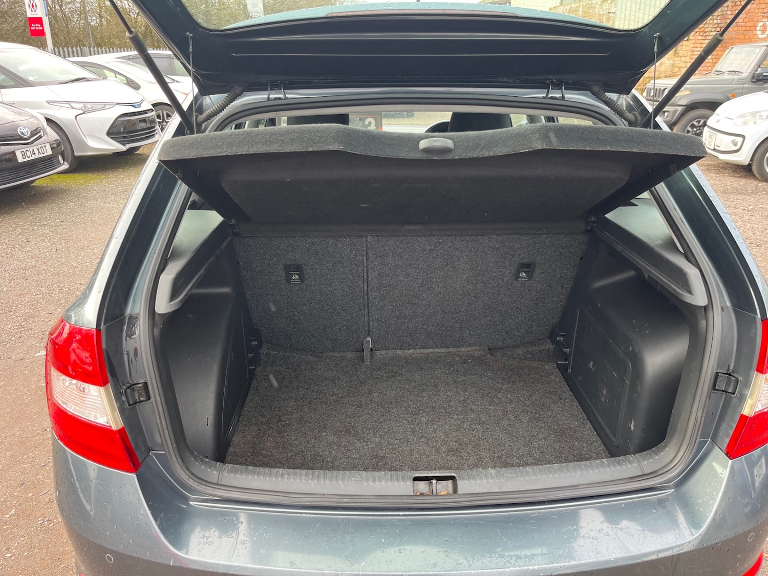 Used Skoda Rapid Spaceback 2015 for sale - 76626716: Photo 28