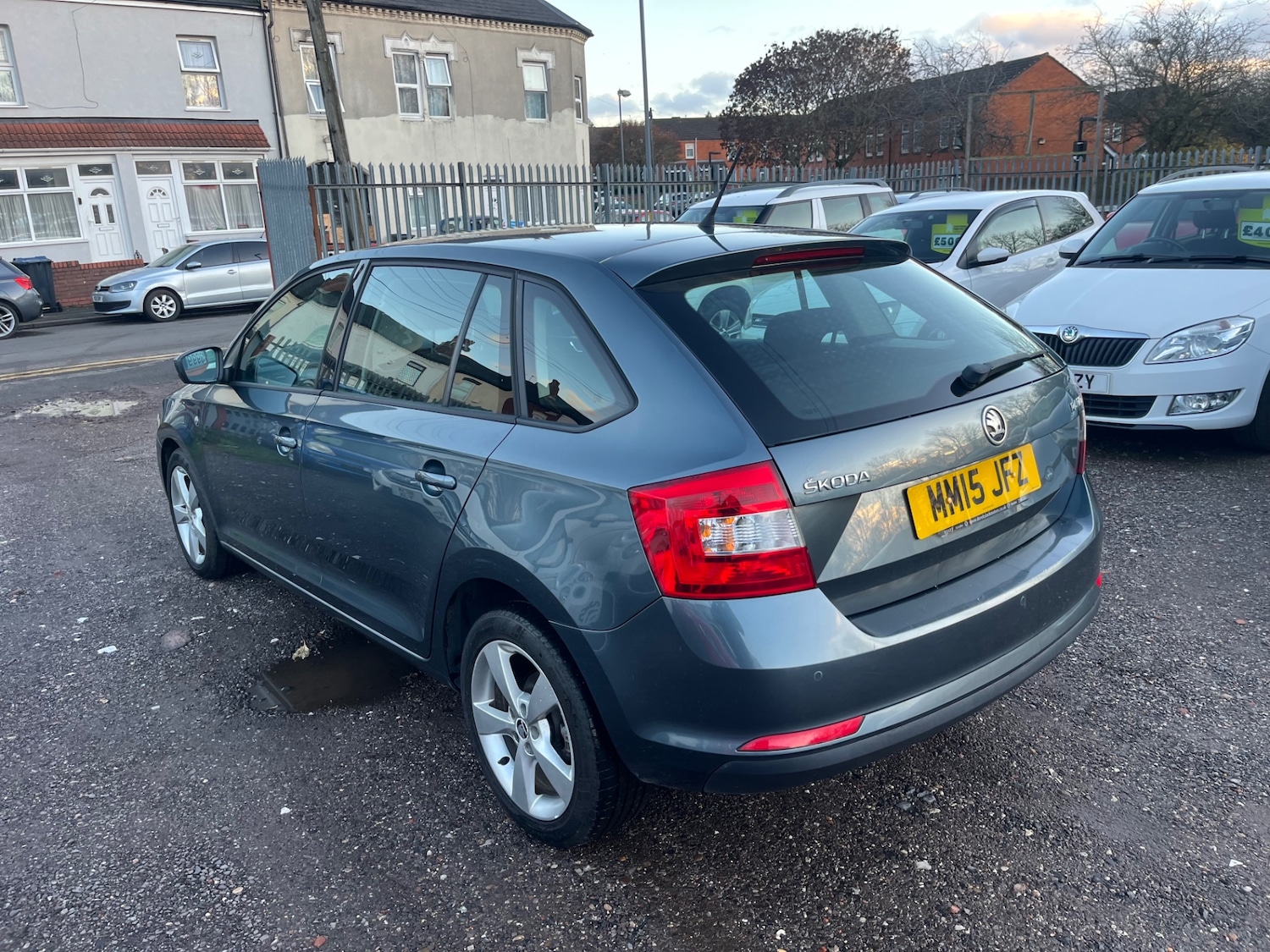 Used Skoda Rapid Spaceback 2015 for sale - 76626716: Photo 3