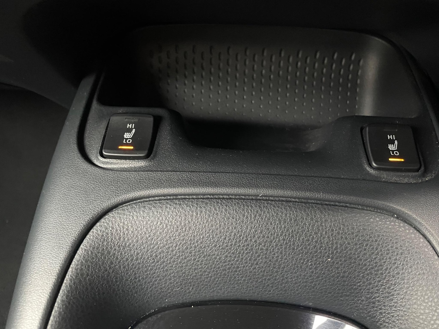 Used Toyota Corolla 2020 for sale - 76927088: Photo 24