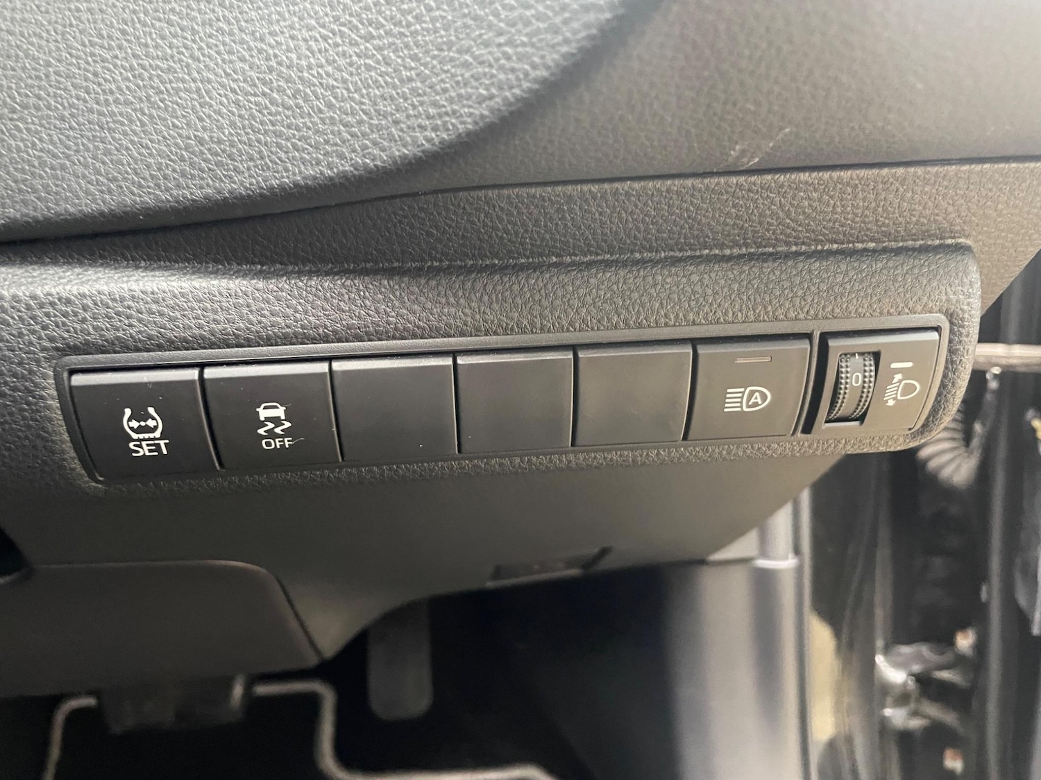 Used Toyota Corolla 2020 for sale - 76927088: Photo 27