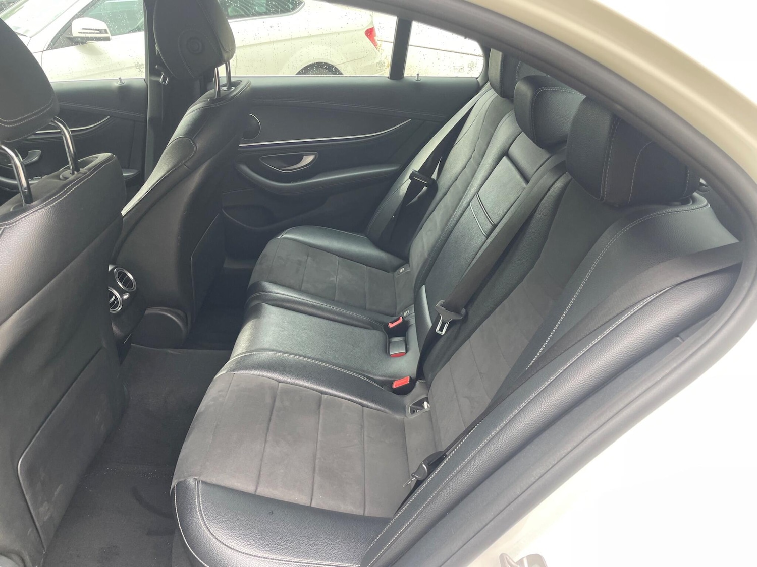 Used Mercedes-Benz E Class 2016 for sale - 76989809: Photo 18