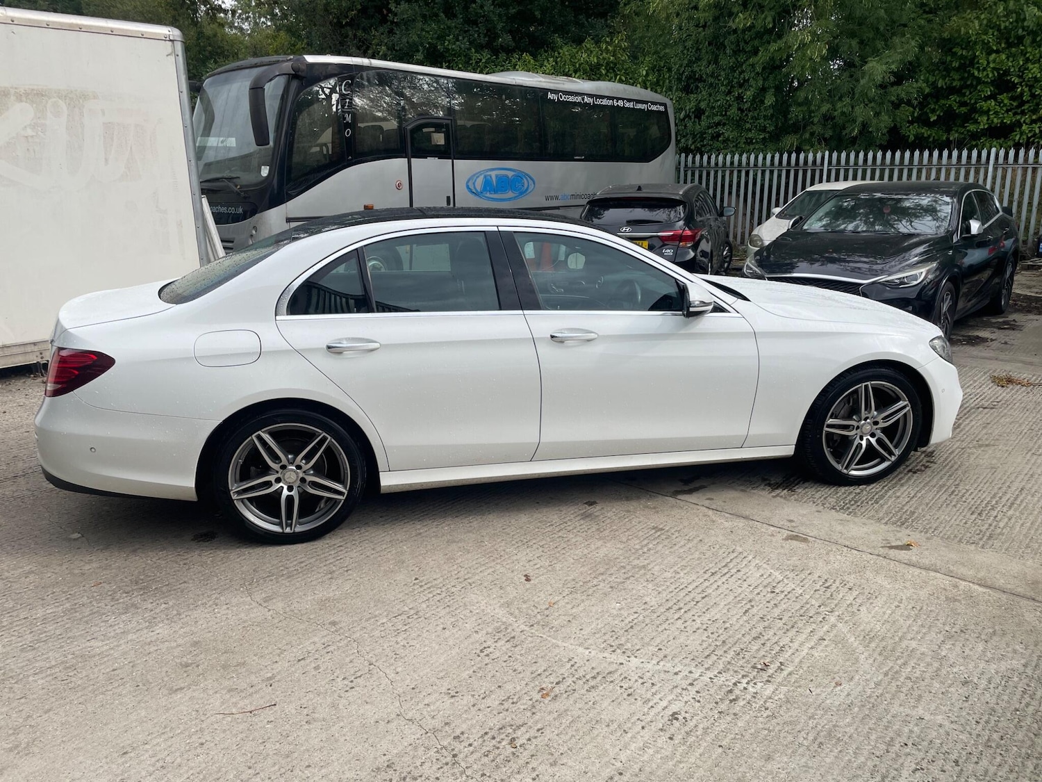 Used Mercedes-Benz E Class 2016 for sale - 76989809: Photo 5