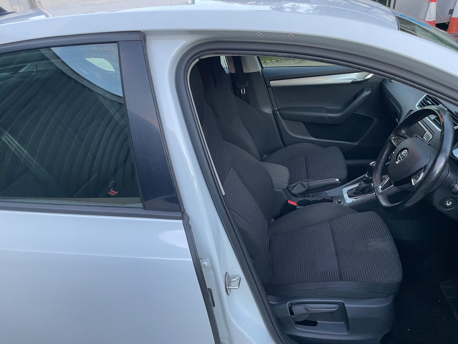 Used Skoda Octavia 2017 for sale - 76633579: Photo 14