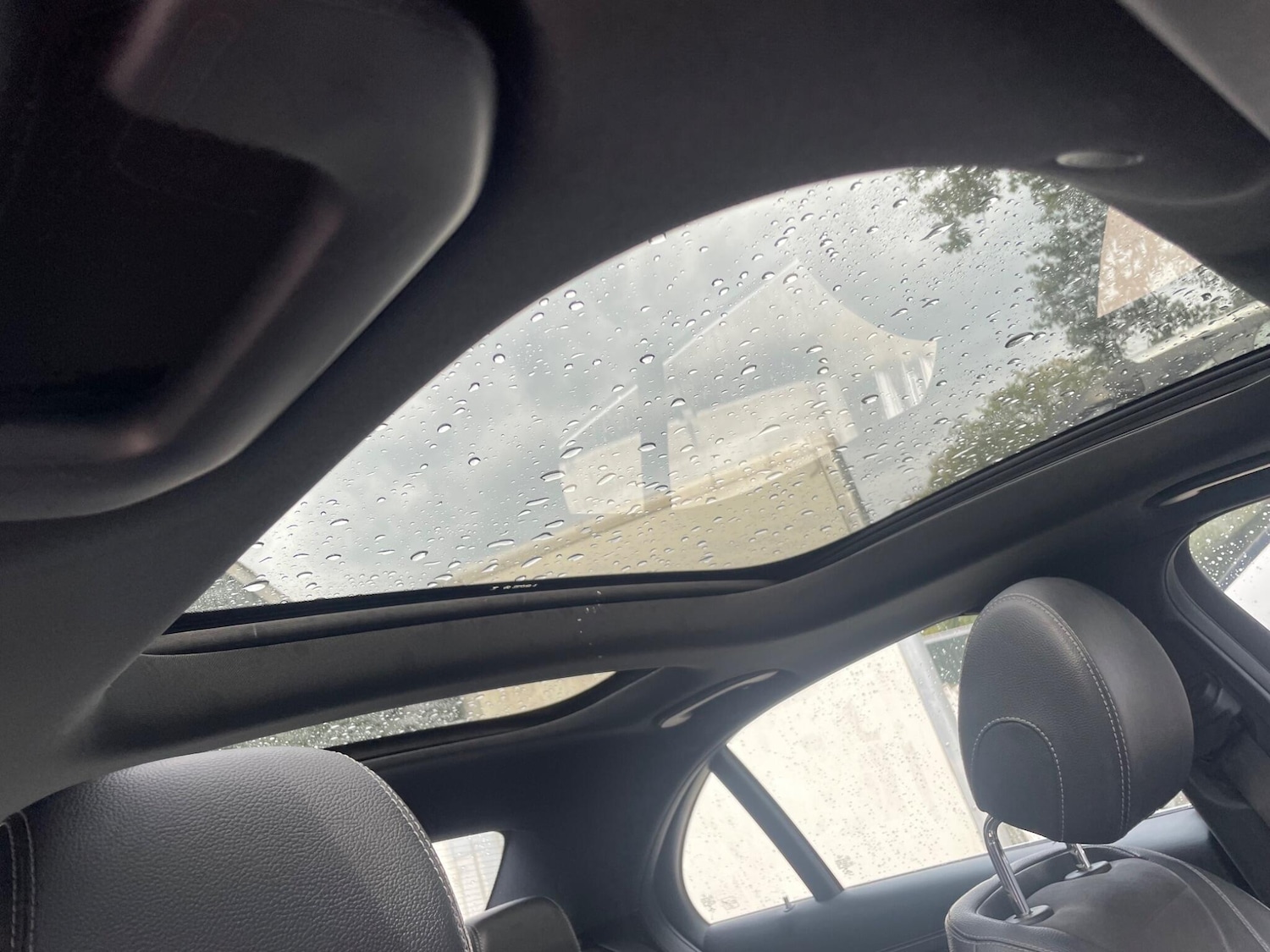 Used Mercedes-Benz E Class 2016 for sale - 76632974: Photo 21