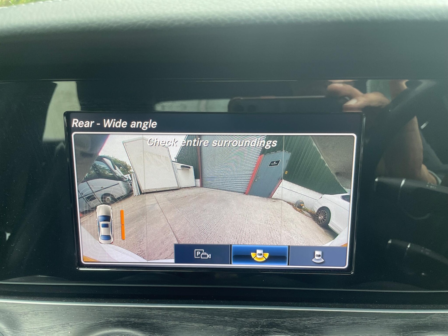 Used Mercedes-Benz E Class 2016 for sale - 76632974: Photo 31